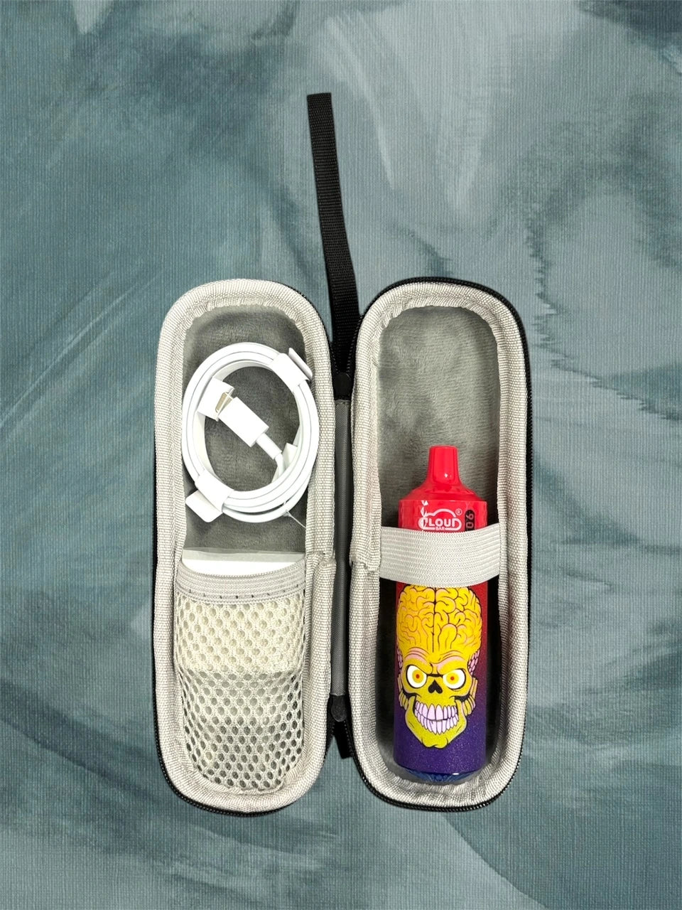 Elegant Case Pouch for Electronic Cigarette - Available in Black and Blue